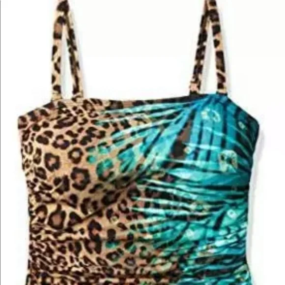 COCO Reef Jasper Bandeau One Piece Swimsuit - Picture 6 of 11